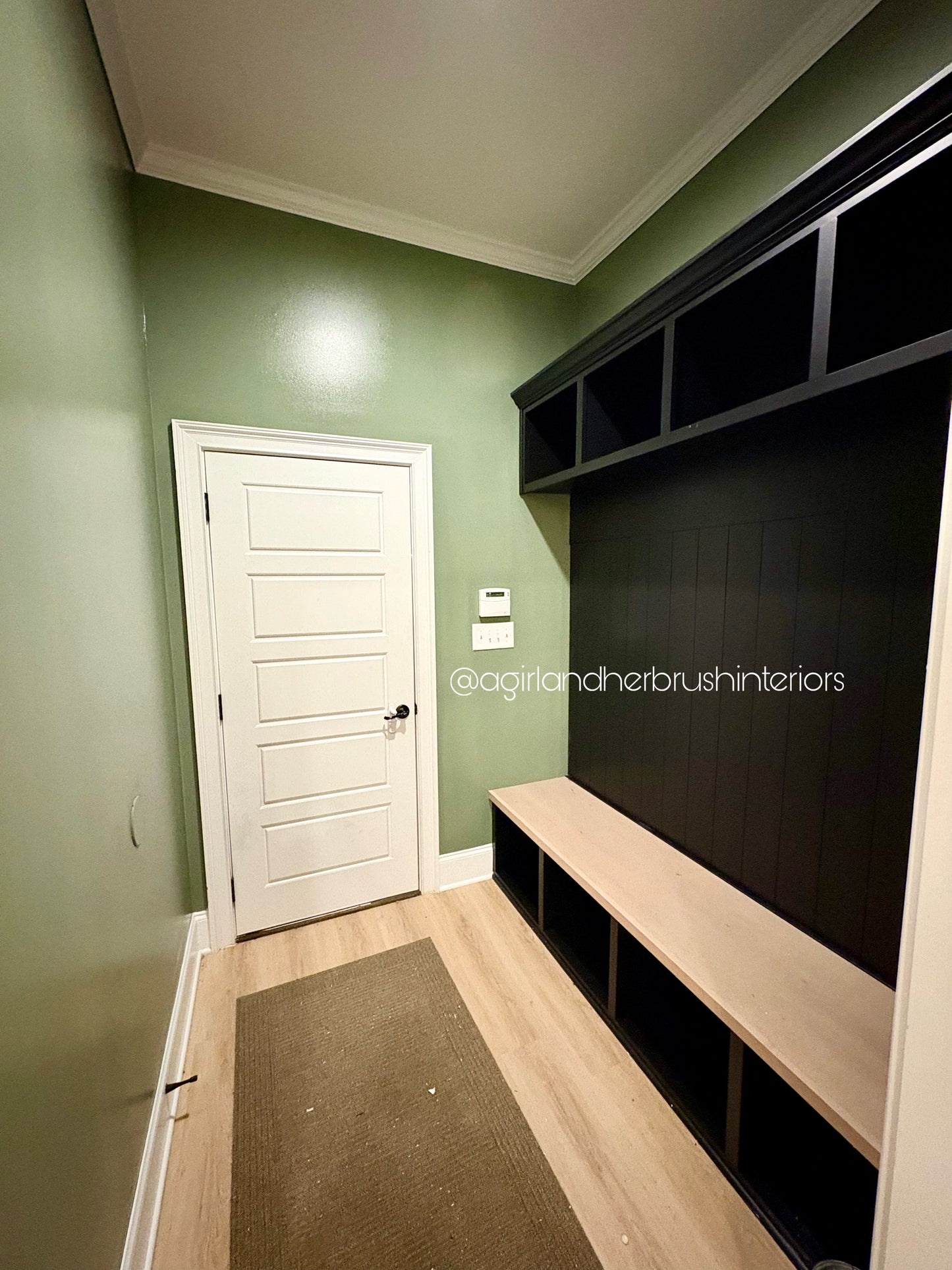 🎨 Color Consultation – Let’s Find Your Perfect Hue! 🎨